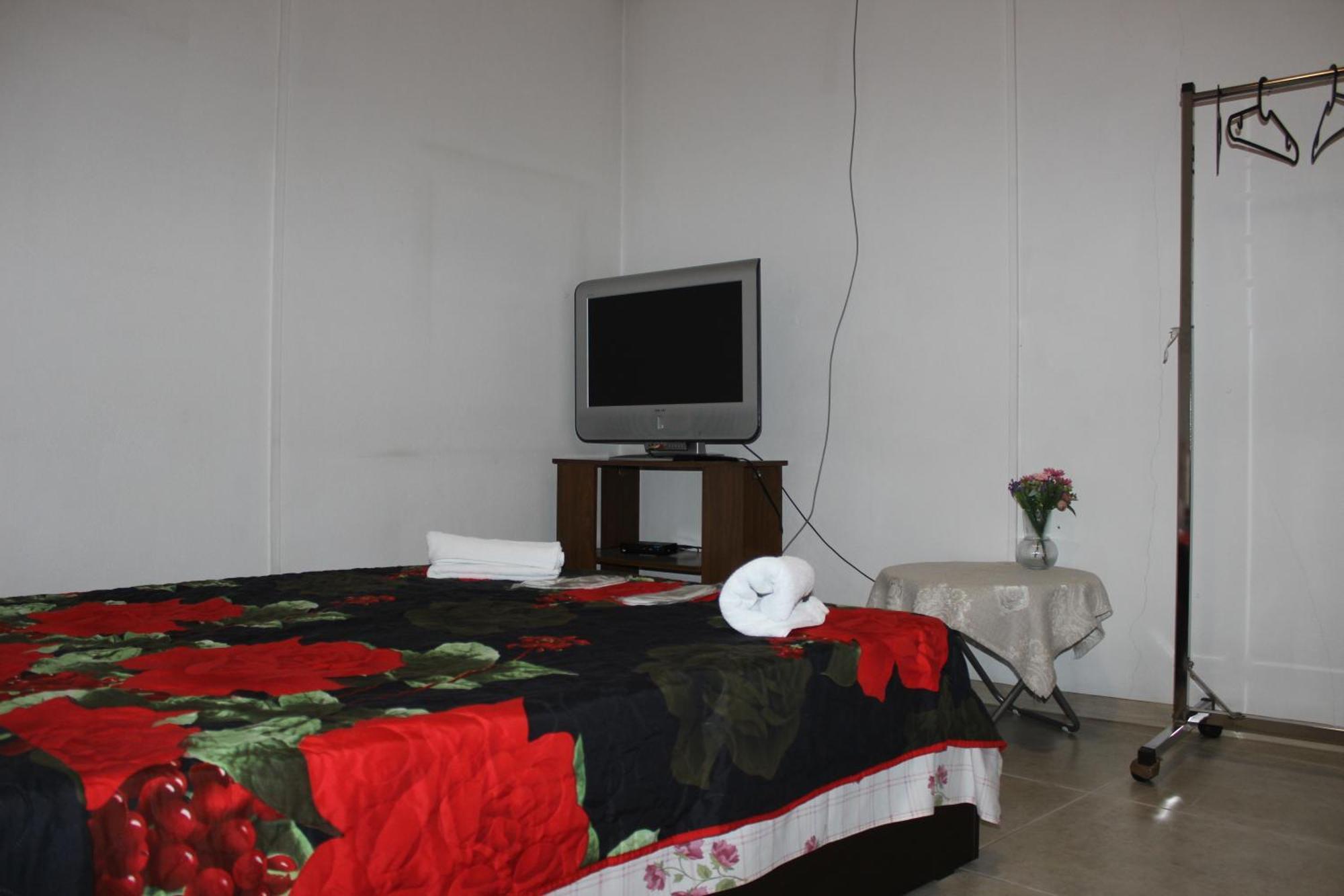 Hostel Near The Square Tbiliszi Kültér fotó