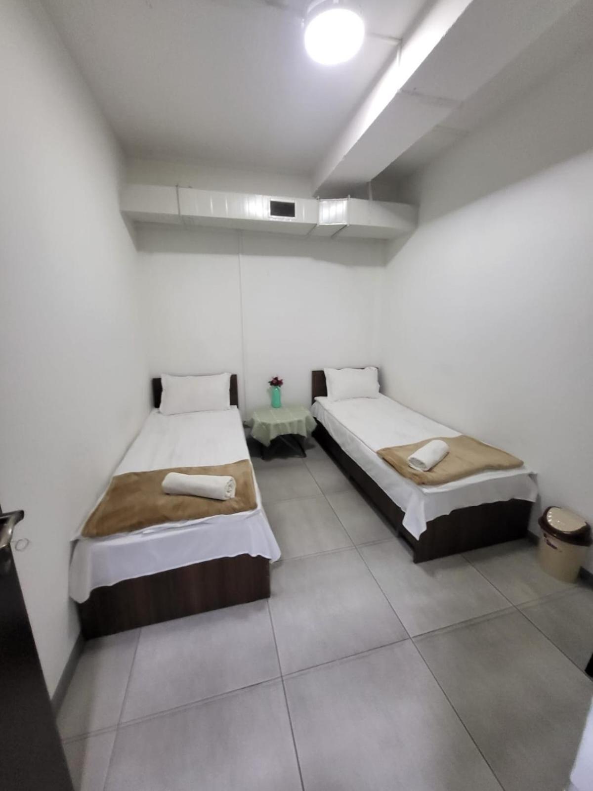 Hostel Near The Square Tbiliszi Kültér fotó
